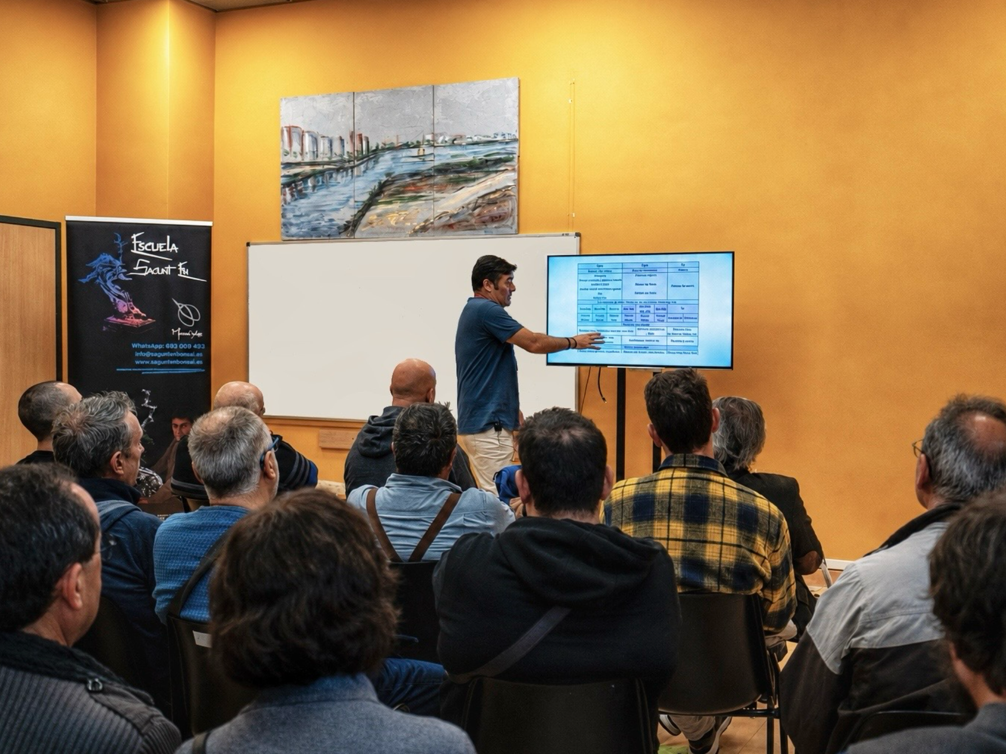 Conferencia «Kazari, el arte de exponer bonsái», explicación de la tabla de composición