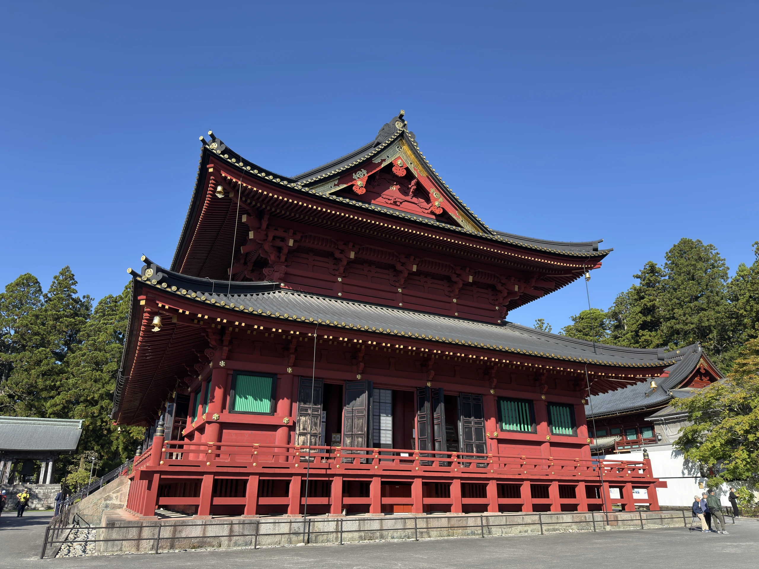 日光：輪王寺の三仏堂